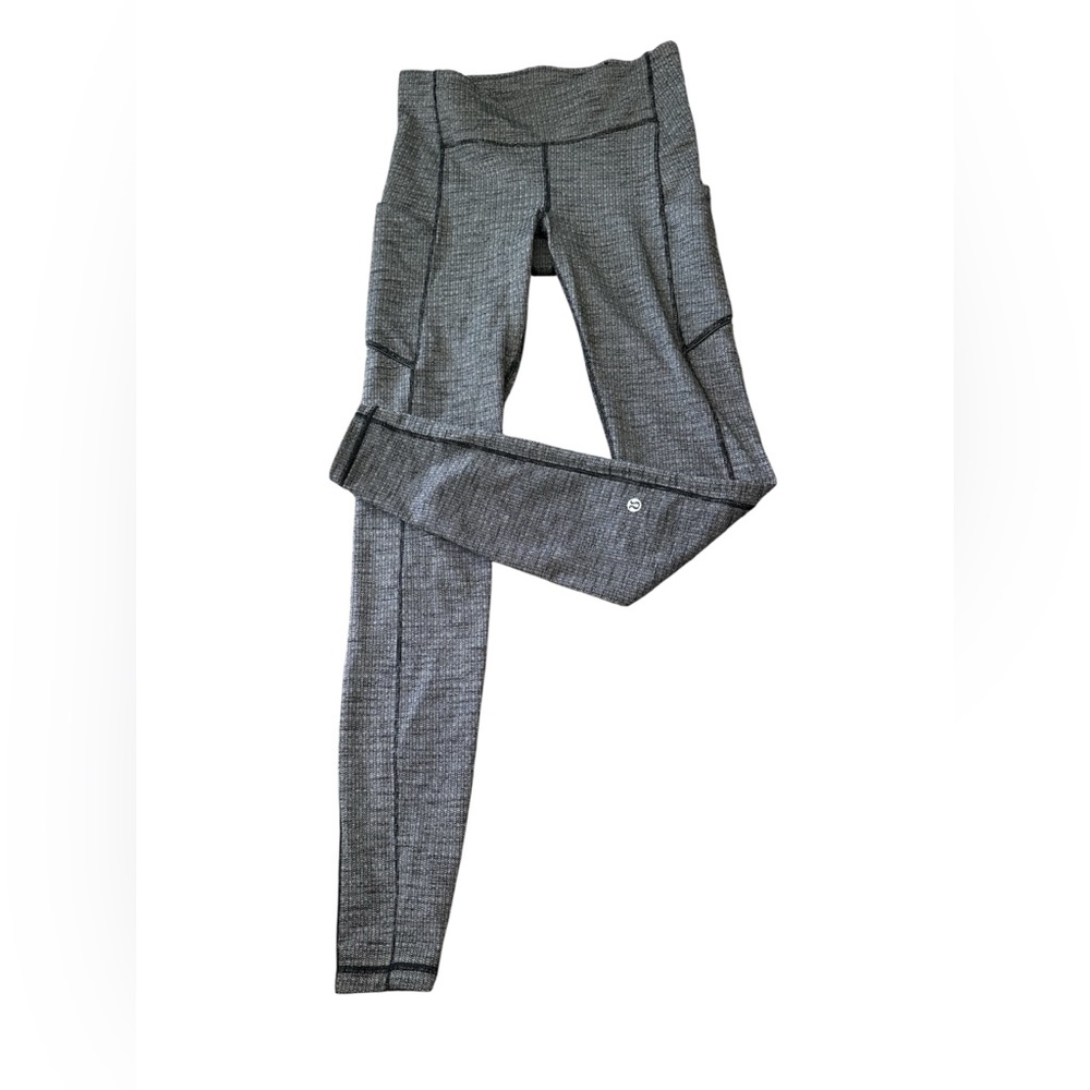 EUC Lululemon Speed Up Leggings size 6